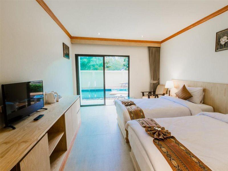 Airport Beach Hotel Phuket - Sha Extra Plus Nai Yang Экстерьер фото