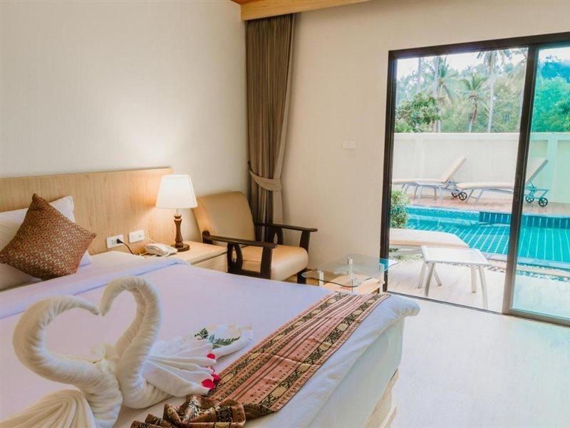 Airport Beach Hotel Phuket - Sha Extra Plus Nai Yang Экстерьер фото