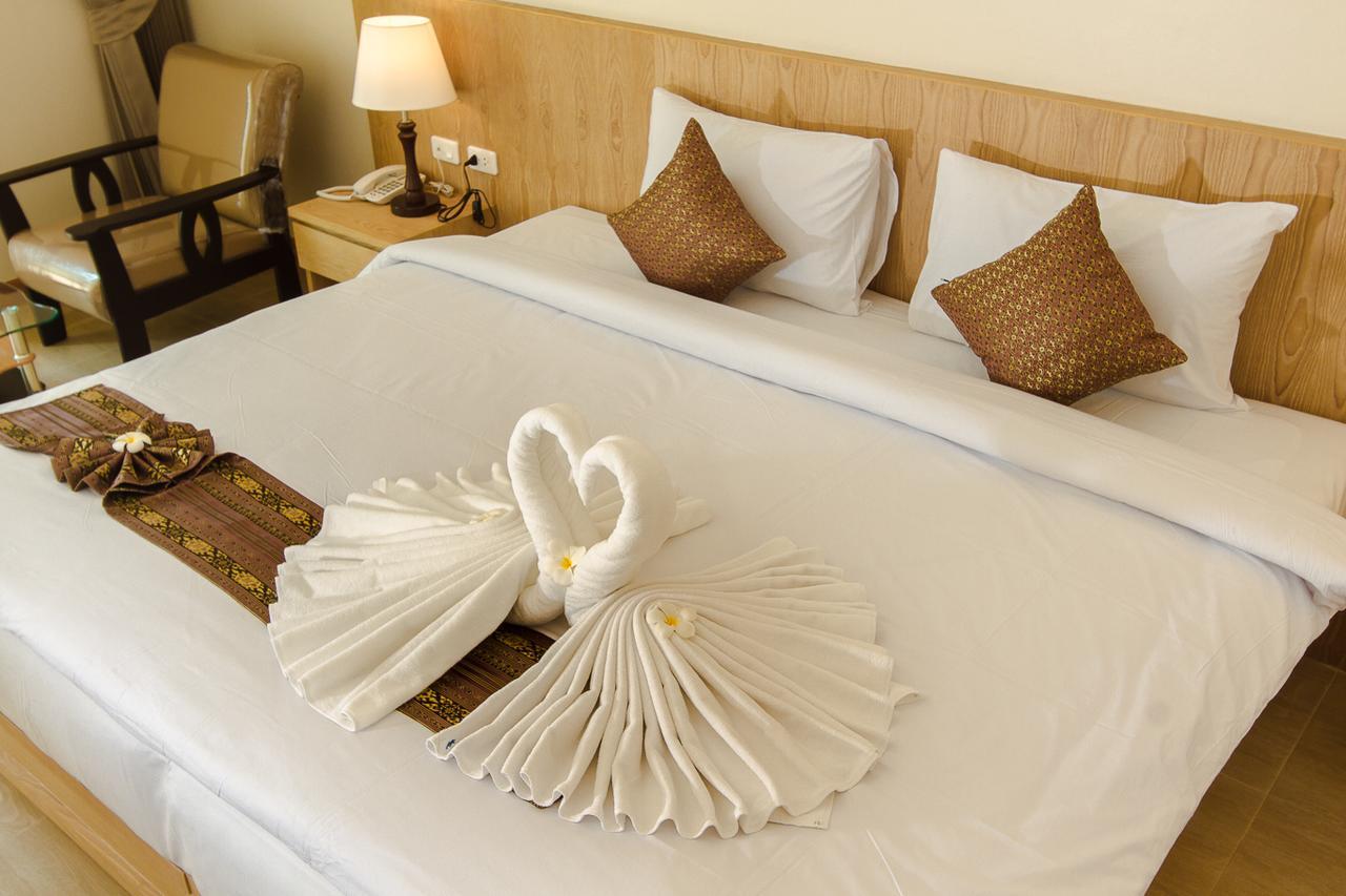 Airport Beach Hotel Phuket - Sha Extra Plus Nai Yang Экстерьер фото