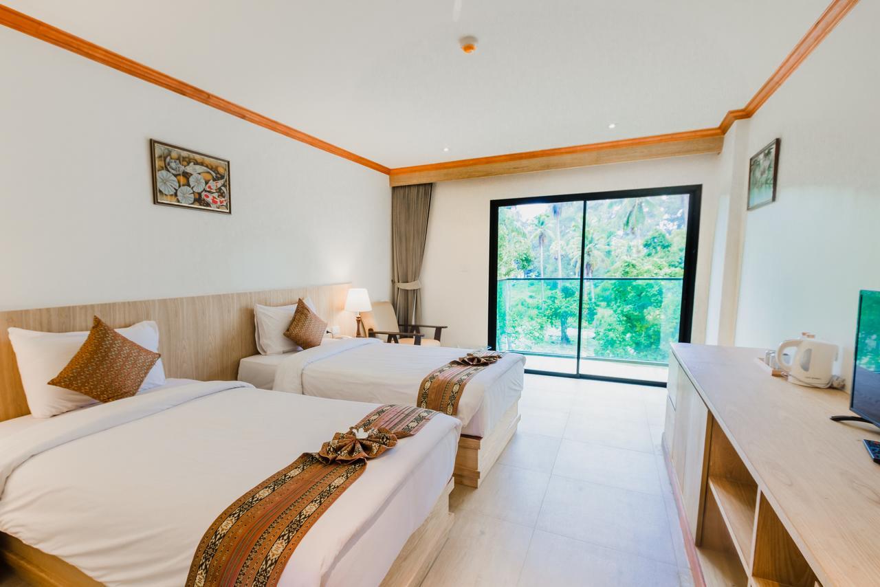 Airport Beach Hotel Phuket - Sha Extra Plus Nai Yang Экстерьер фото